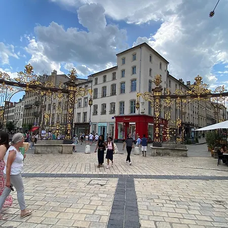 Escale Nanceienne , Centre , Parking Gratuit Apartment *